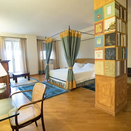 호텔 Le Tre Vaselle & 5*