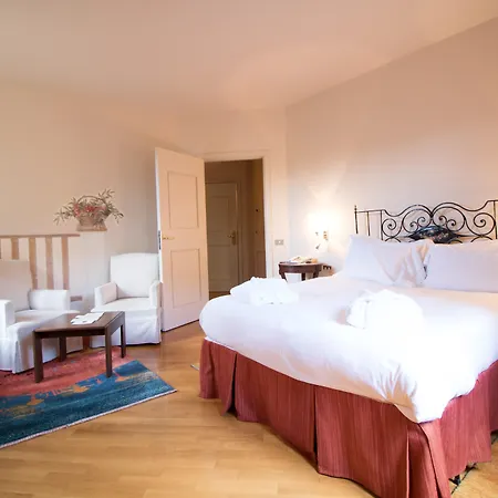 Le Tre Vaselle & 5* 토르지아노