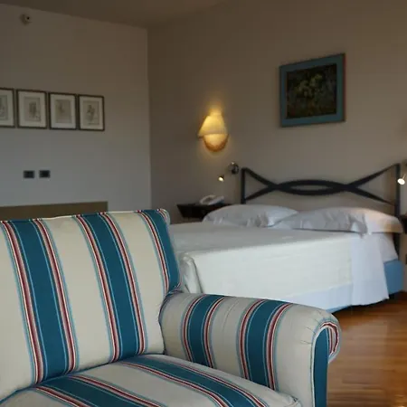 Hotel Le Tre Vaselle &