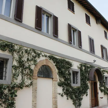Le Tre Vaselle & Torgiano