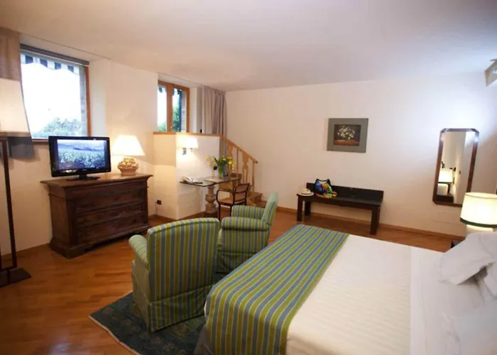 Le Tre Vaselle & Hotel 5*