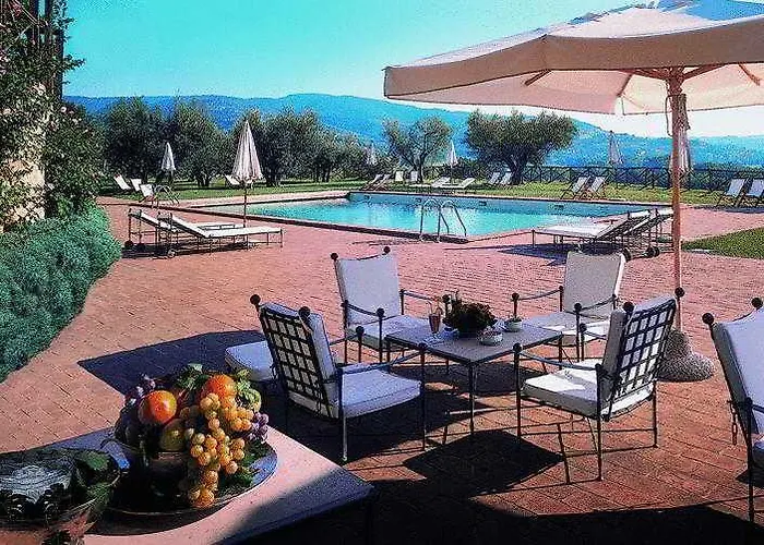 Le Tre Vaselle & 5* Torgiano