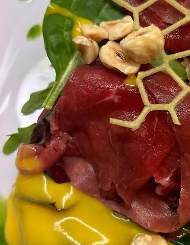 Le Tre Vaselle & Otel Torgiano