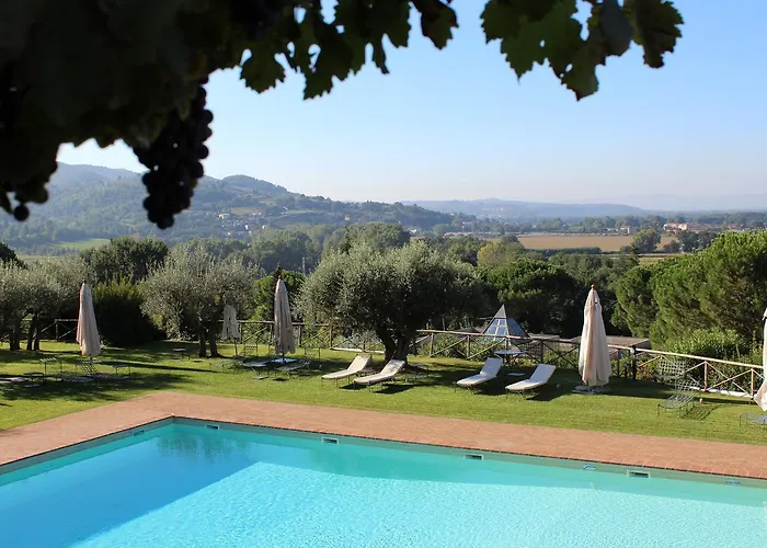 Le Tre Vaselle & 5* Torgiano